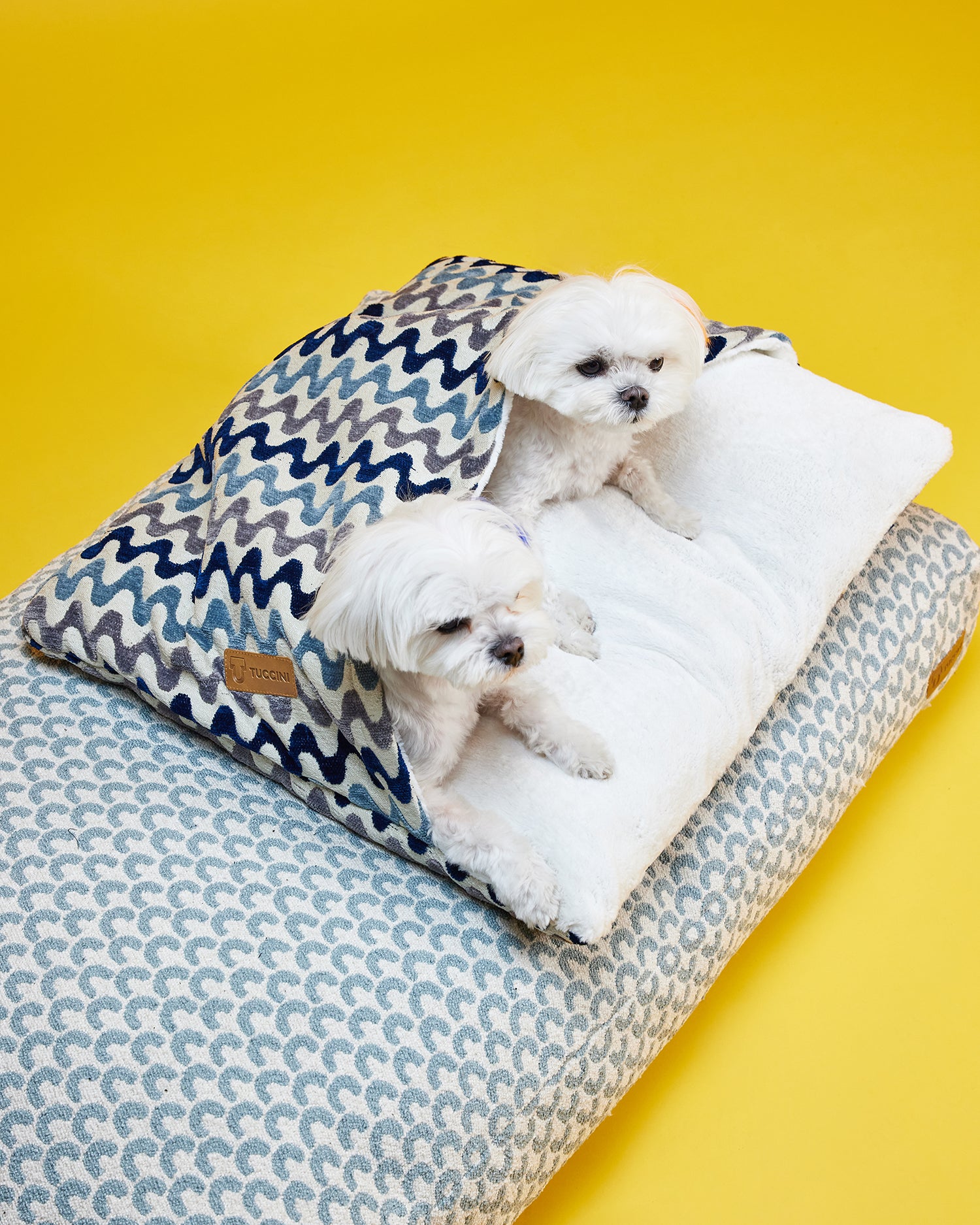 Wave Spa Blue Snuggle Den